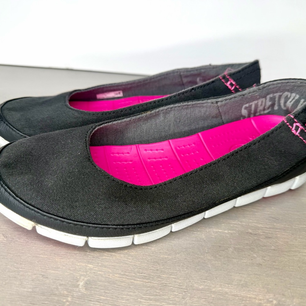 Crocs Womens Stretch Sole Slip On Loafer Shoes Womens Size 7 Black